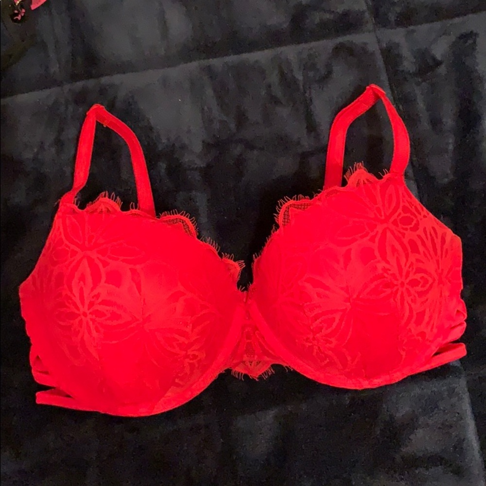 Red Sexy Bra w/ Mesh Backing & Braided Siding